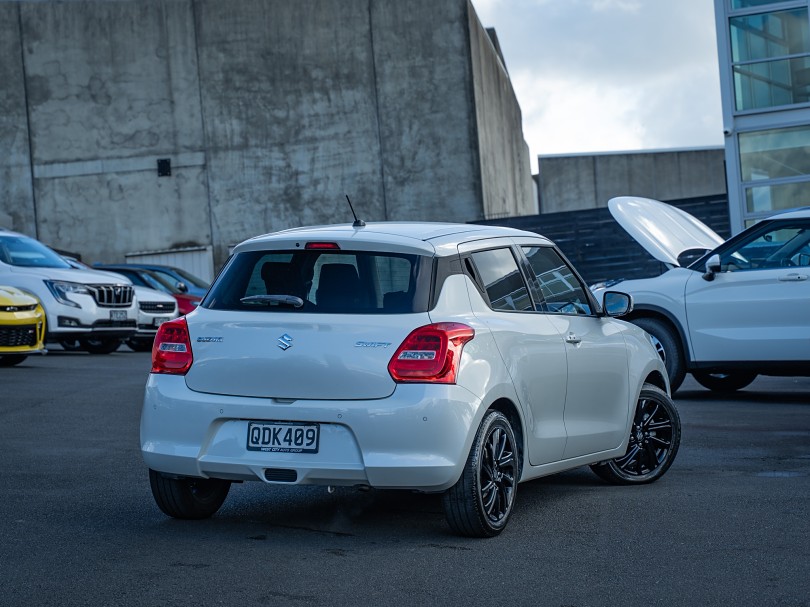 2023 Suzuki Swift 2