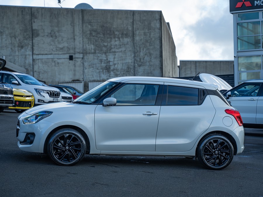 2023 Suzuki Swift 5