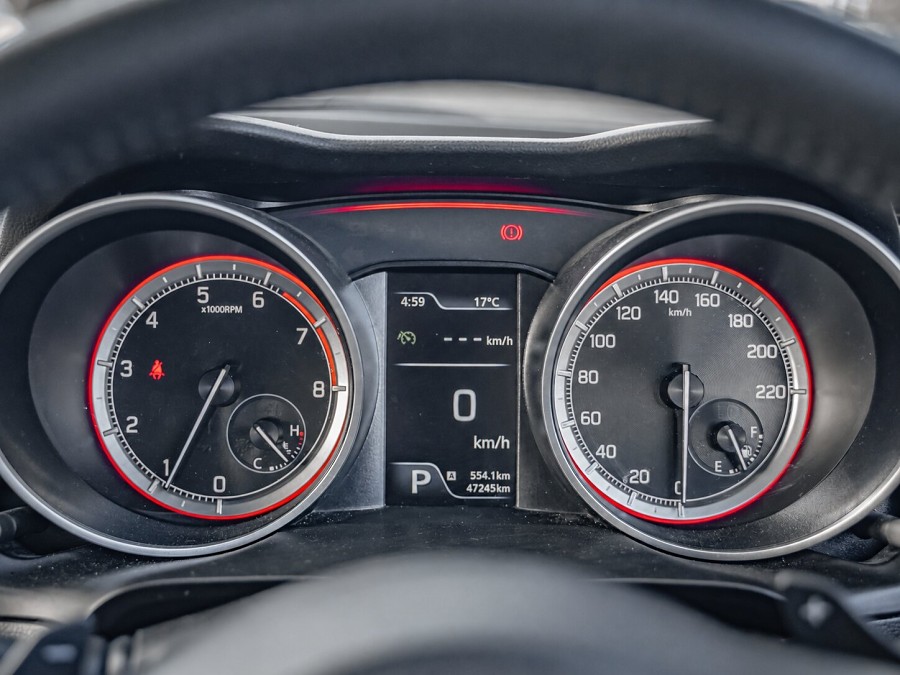 2023 Suzuki Swift 12
