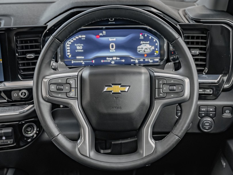 2024 Chevrolet Silverado 11