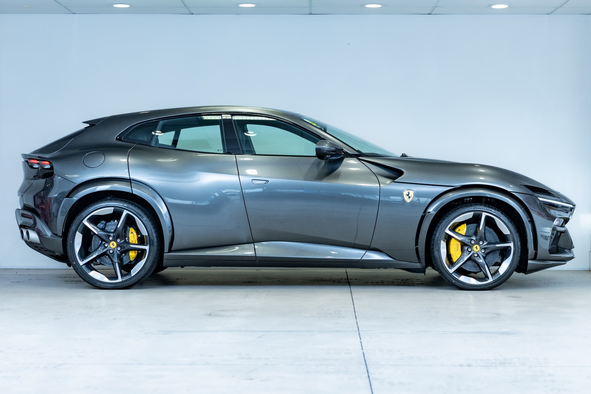 Ferrari Purosangue 