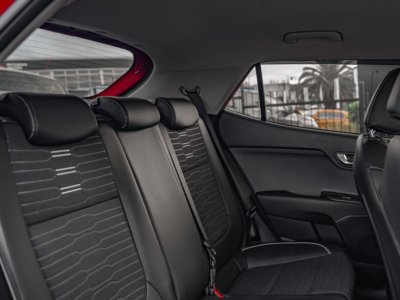 2024 Kia Stonic 17