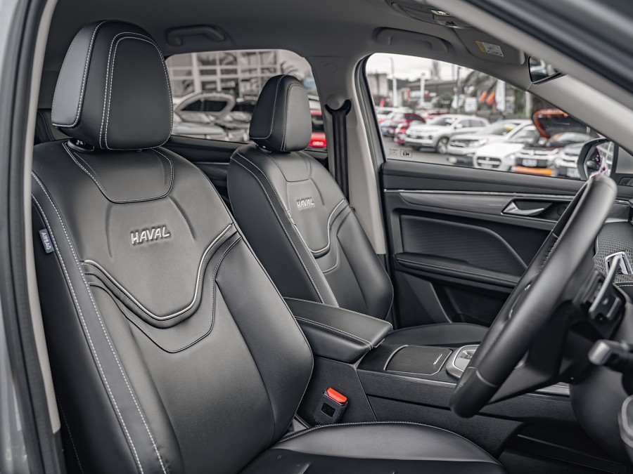 2022 Haval Jolion 8