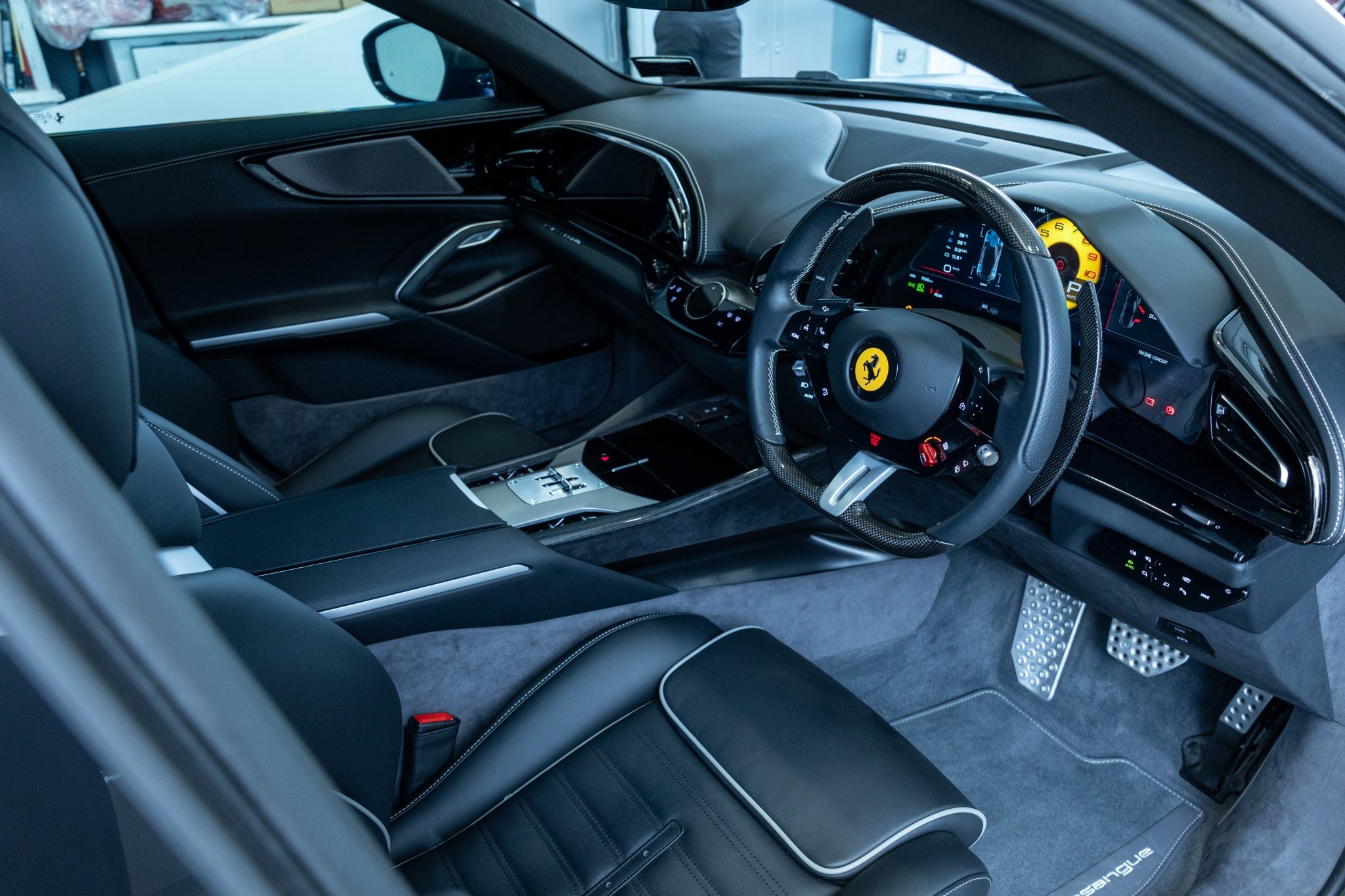 Ferrari Purosangue 