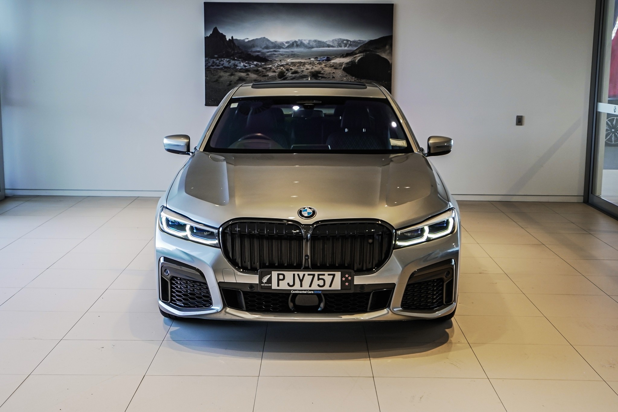 BMW 750i xDrive M-Sport