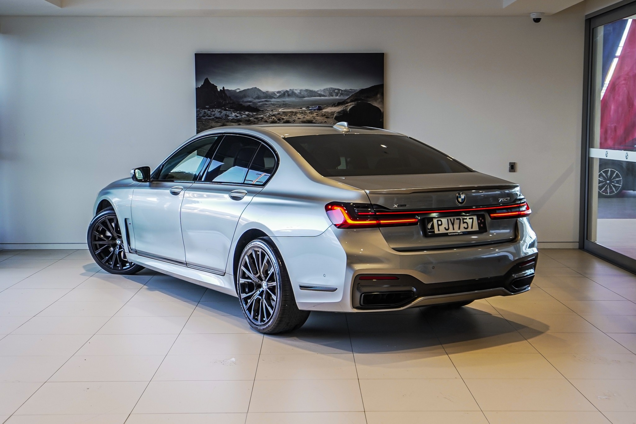 BMW 750i xDrive M-Sport
