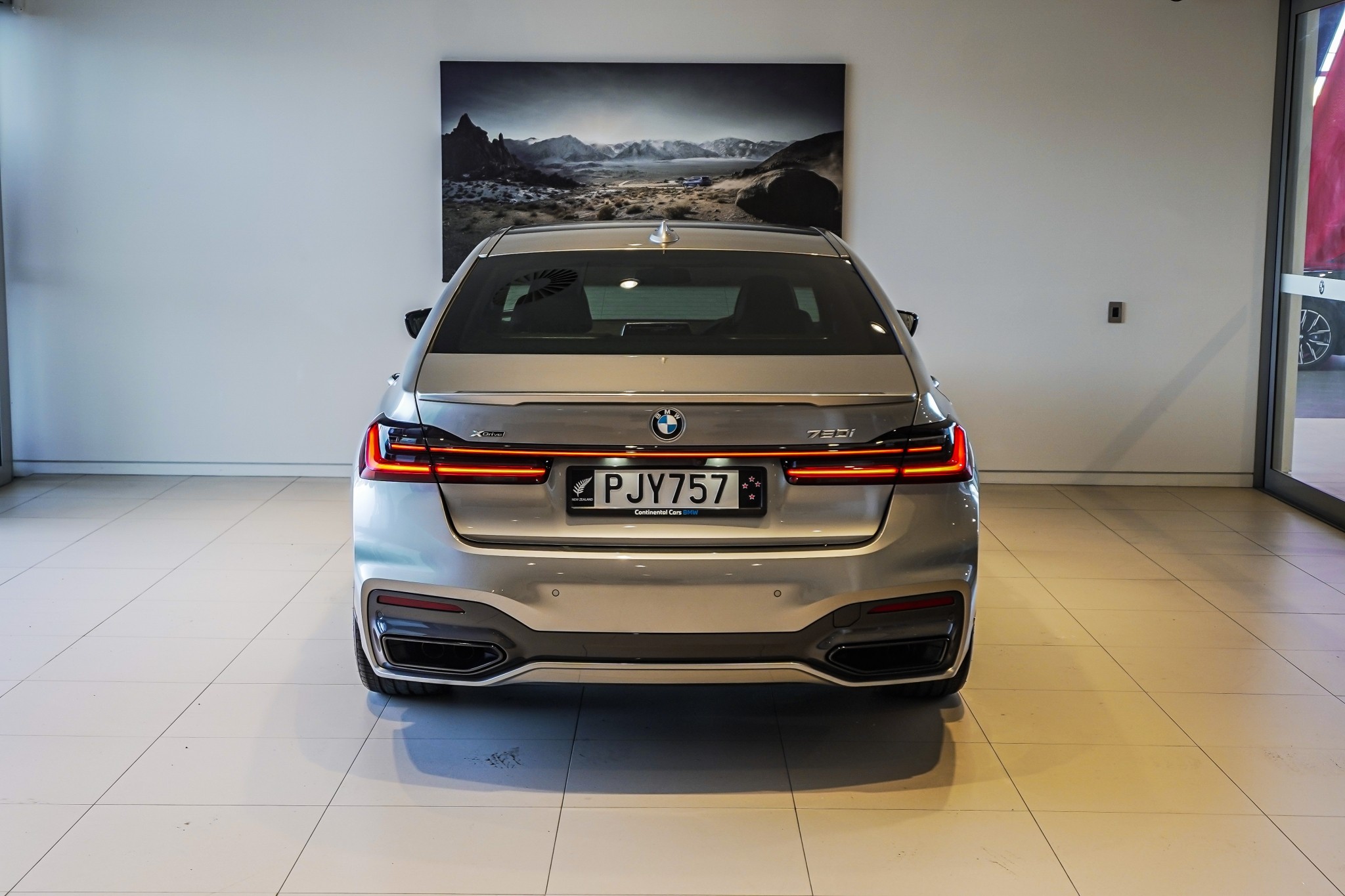 BMW 750i xDrive M-Sport