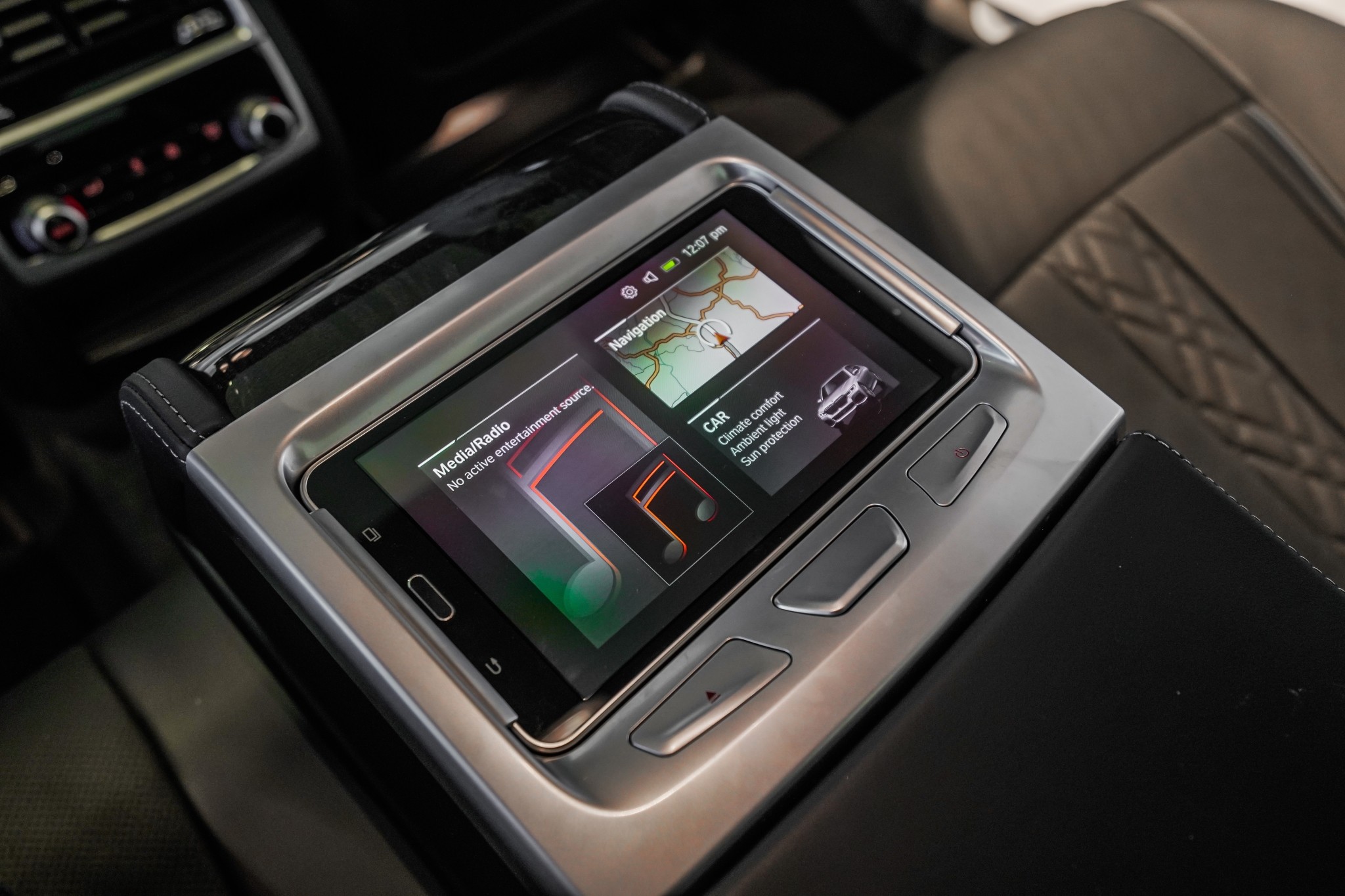 BMW 750i xDrive M-Sport