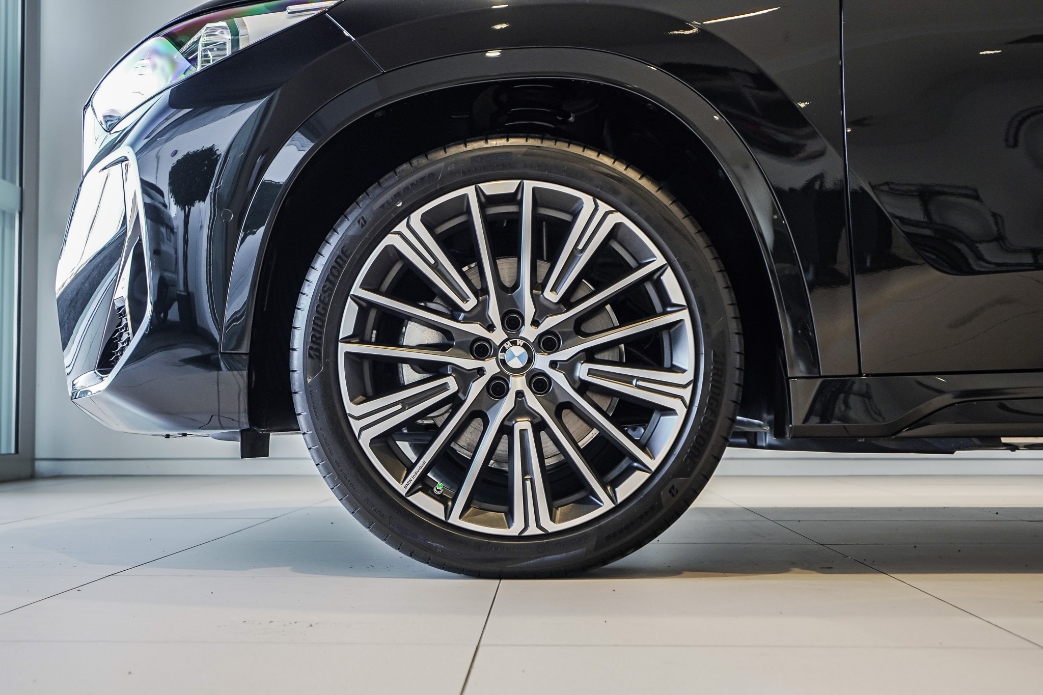 BMW iX1 xDrive30