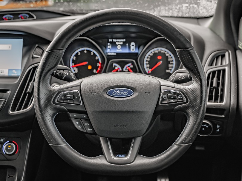 2017 Ford Focus 11