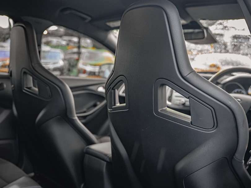2017 Ford Focus 18