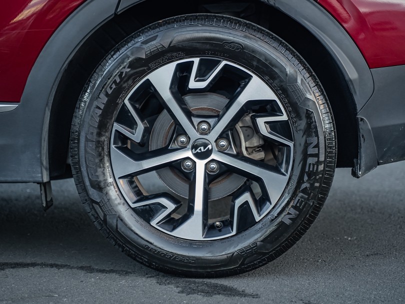 2023 Kia Sportage 7