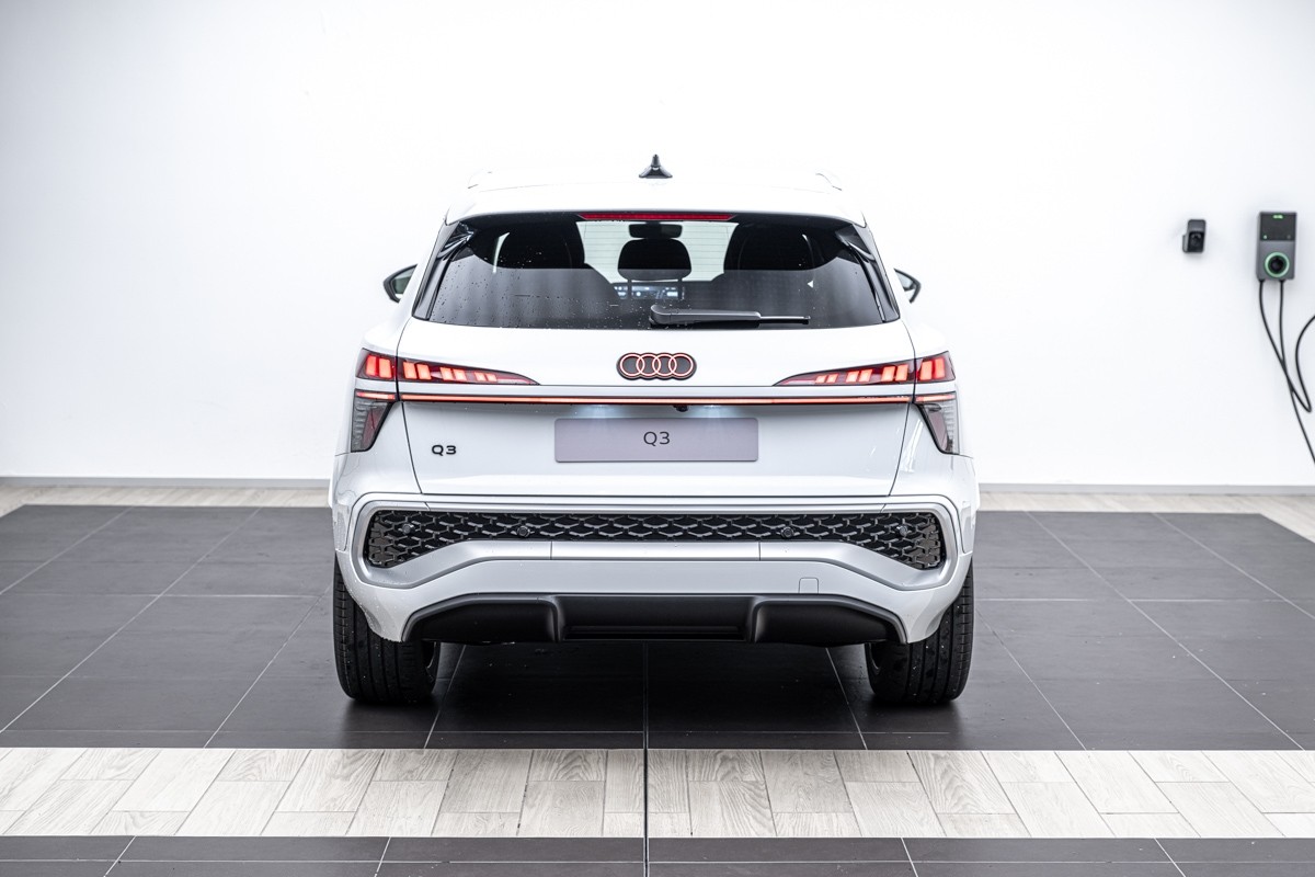 Audi Q3 SUV TFSI 110 KW