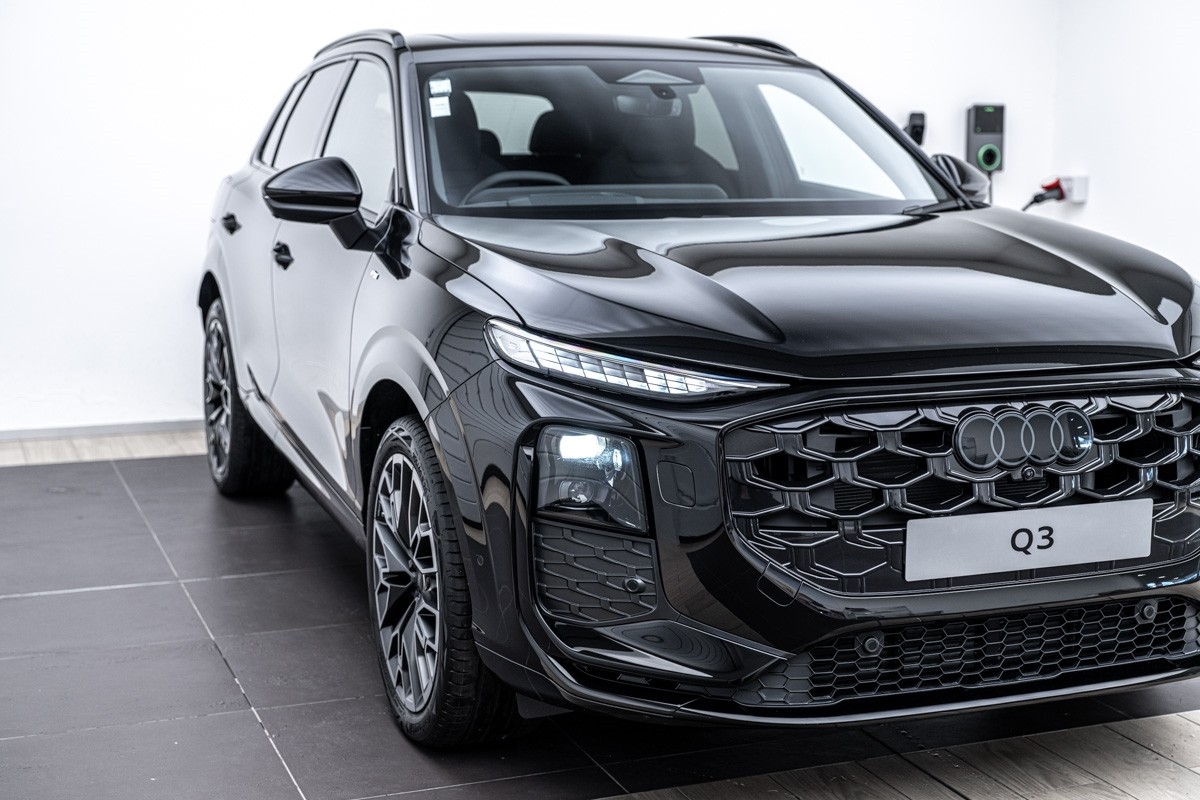 Audi Q3 SUV TFSI quattro 195 kW