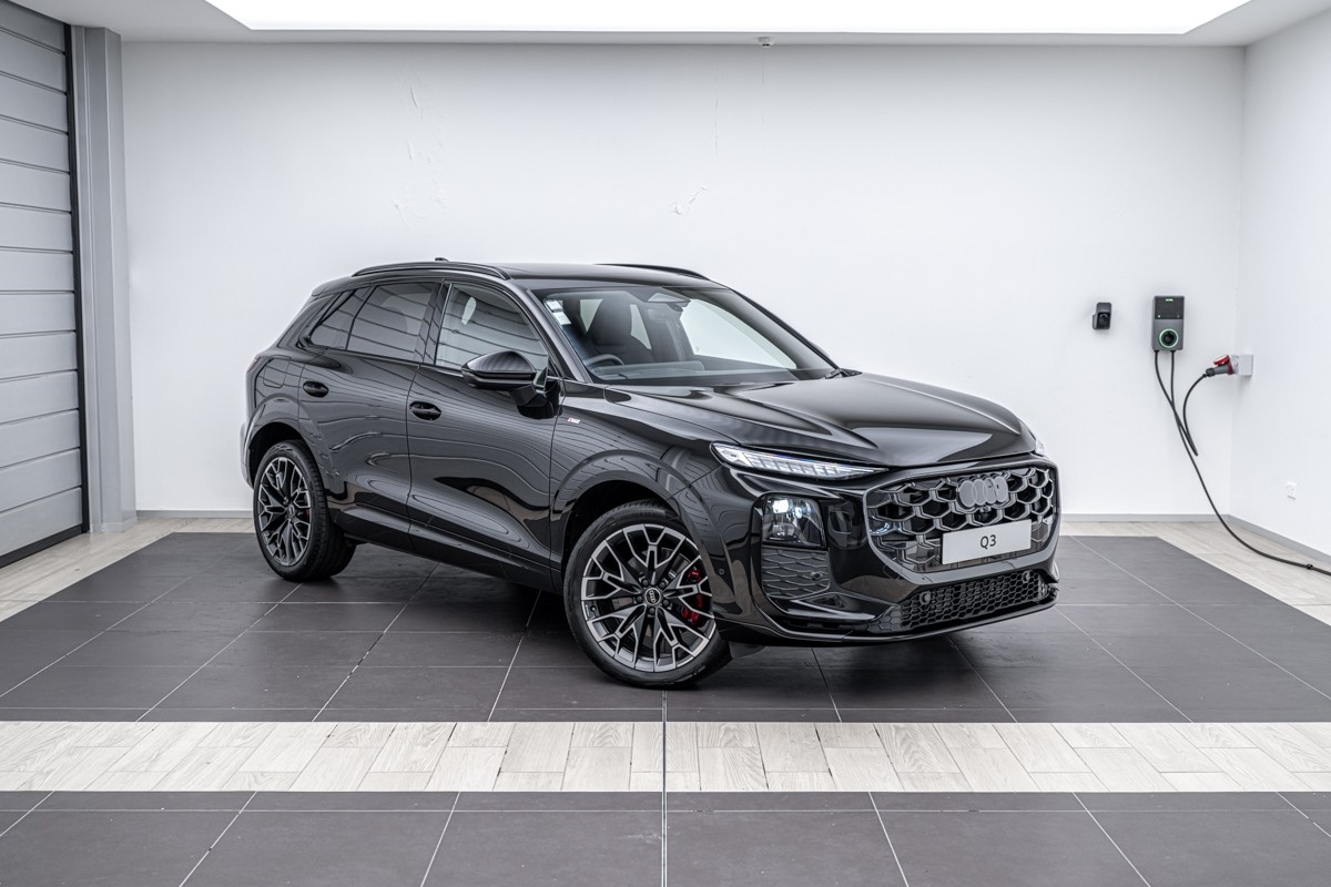 Audi Q3 SUV TFSI quattro 195 kW