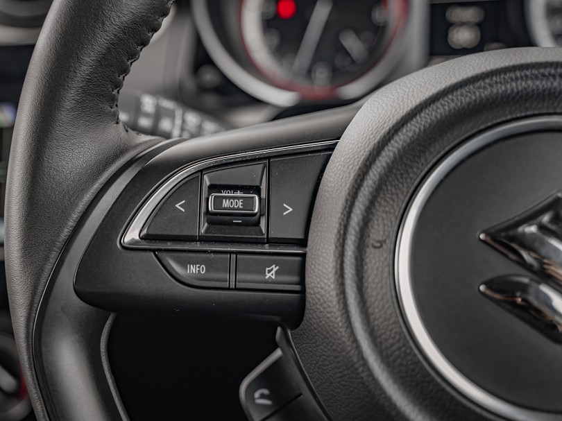 2025 Suzuki Swift 13
