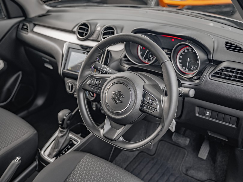 2025 Suzuki Swift 9