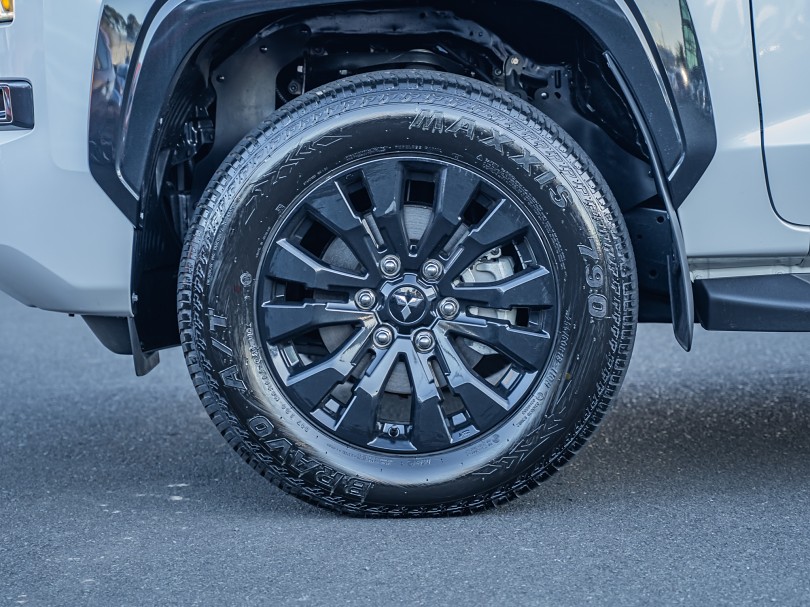 2026 Mitsubishi Triton 6