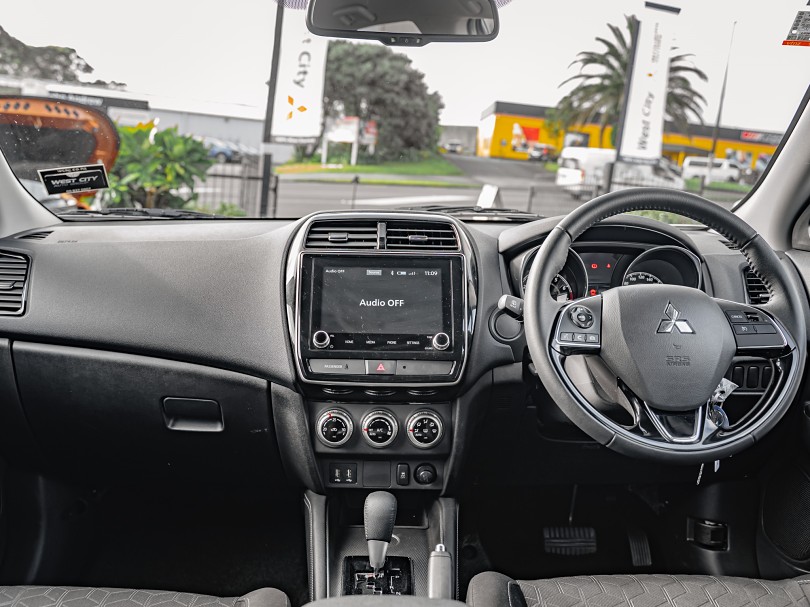 2025 Mitsubishi ASX 10