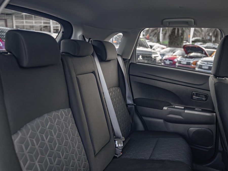 2025 Mitsubishi ASX 17