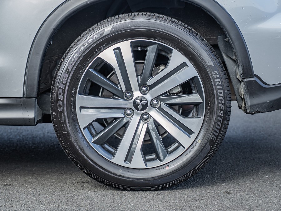 2025 Mitsubishi ASX 7