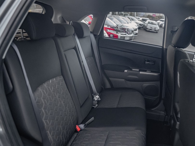 2025 Mitsubishi ASX 17