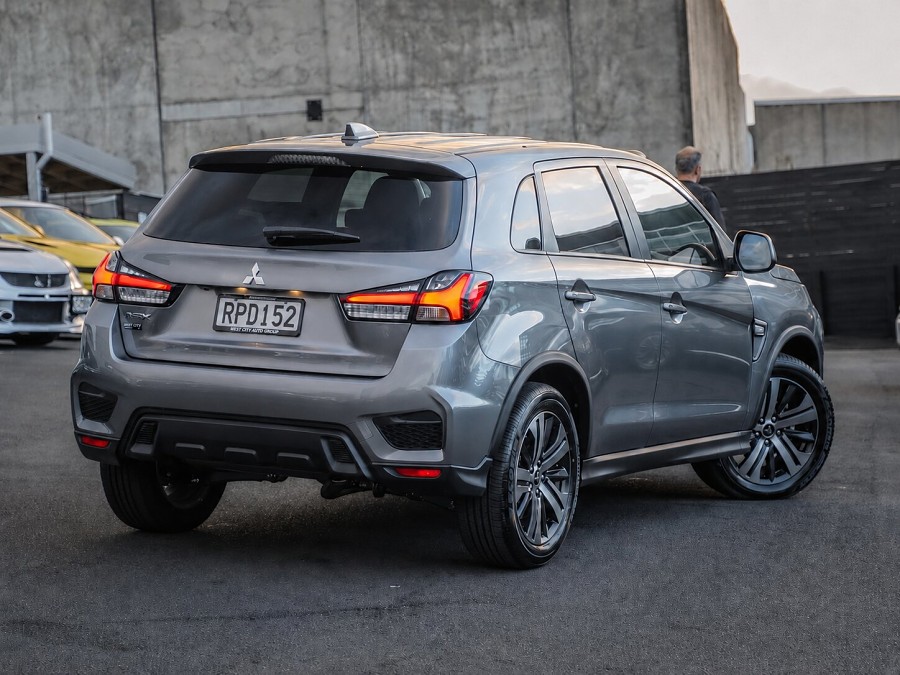 2025 Mitsubishi ASX 2