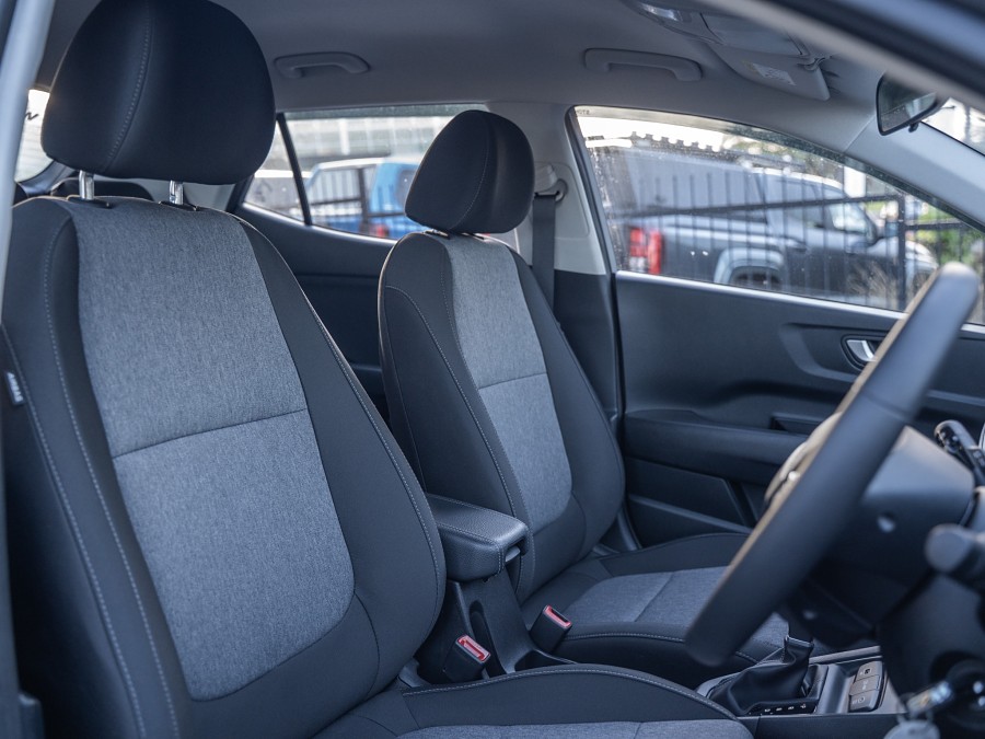 2026 Kia Stonic 8