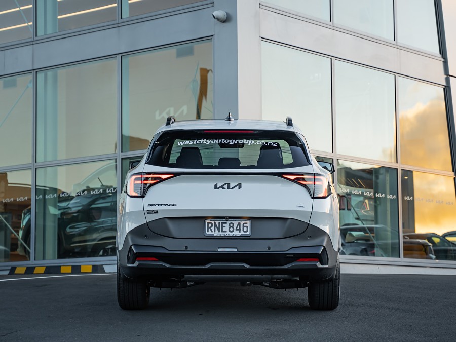 2025 Kia Sportage 4