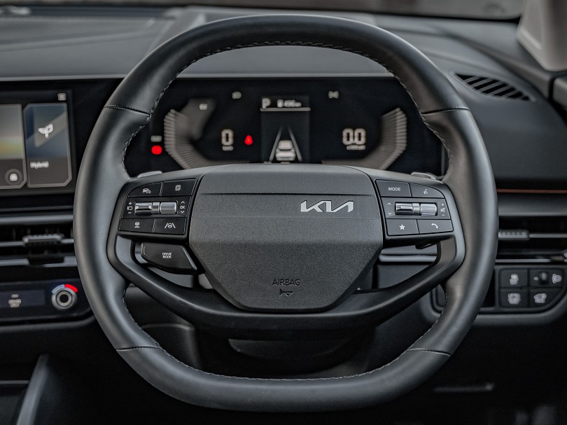 2025 Kia Sportage 11