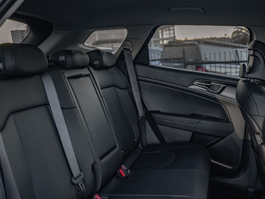 2025 Kia Sportage 17