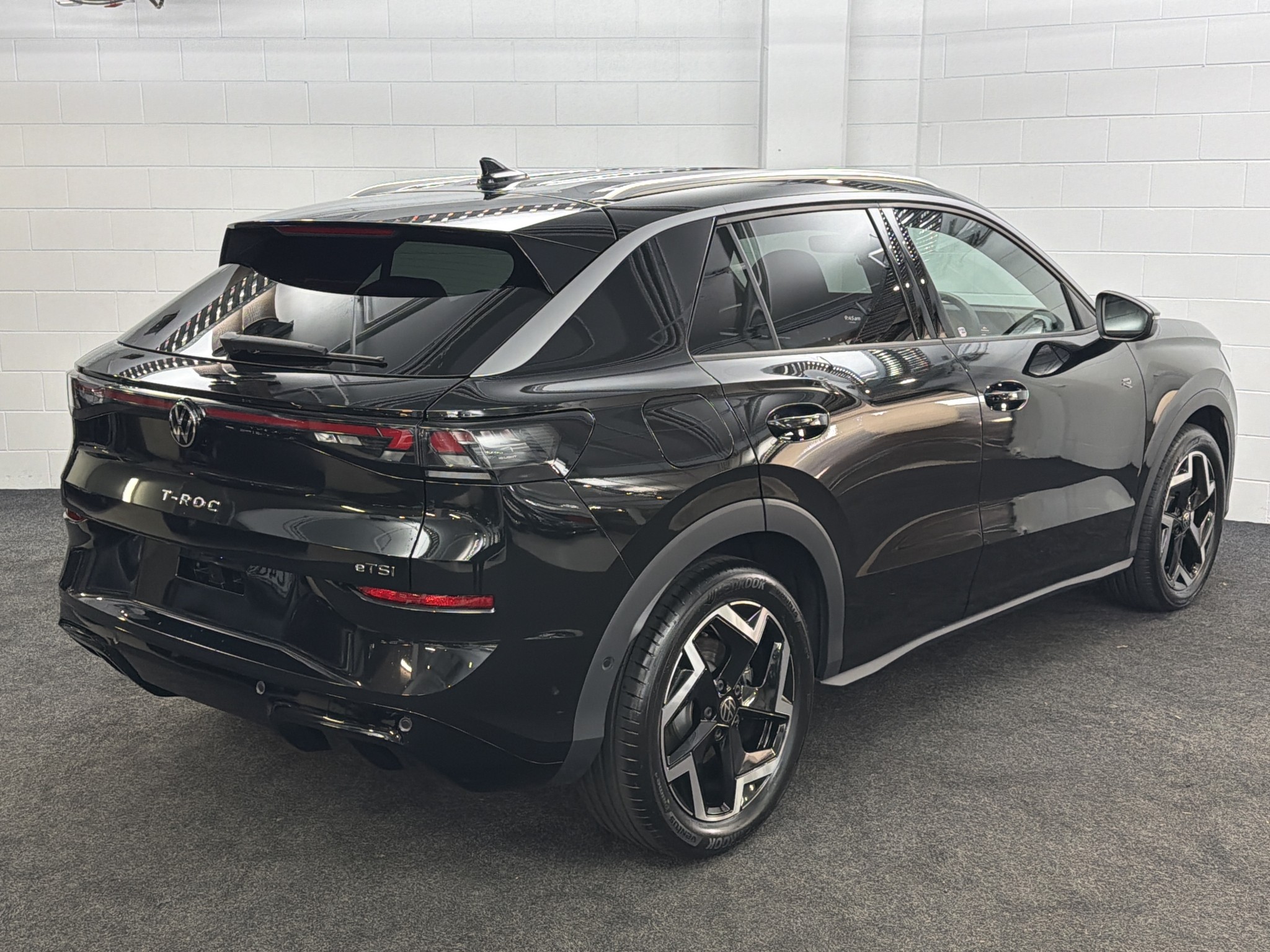 Volkswagen T-Roc HYBRID | R-LINE