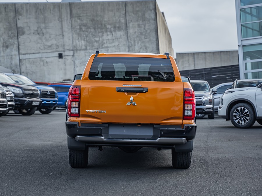 2026 Mitsubishi Triton 4