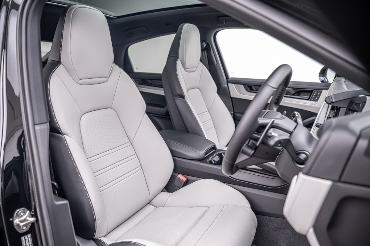 Porsche Cayenne S COUPE
