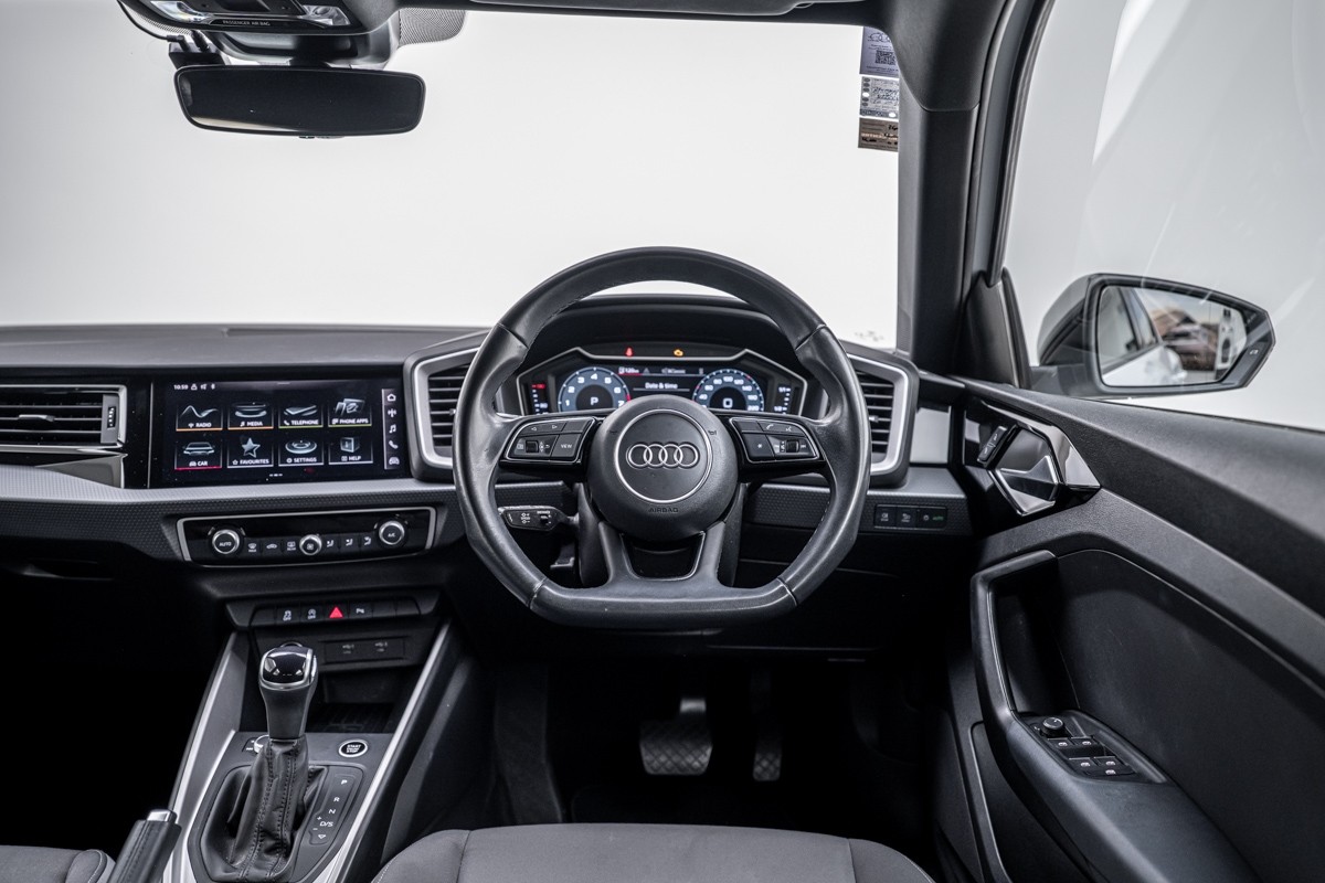 Audi A1 35 TFSI S LINE