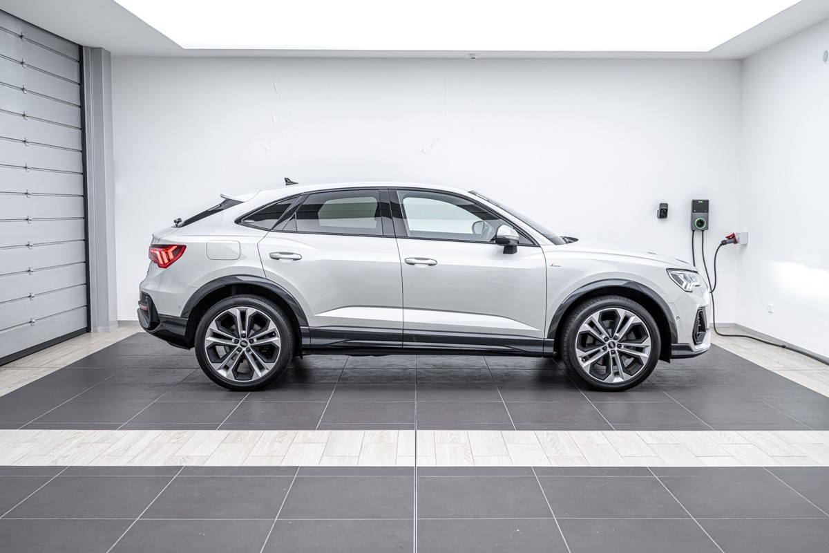 Audi Q3 45 TFSI Q SPORTBACK S TRONIC 180KW