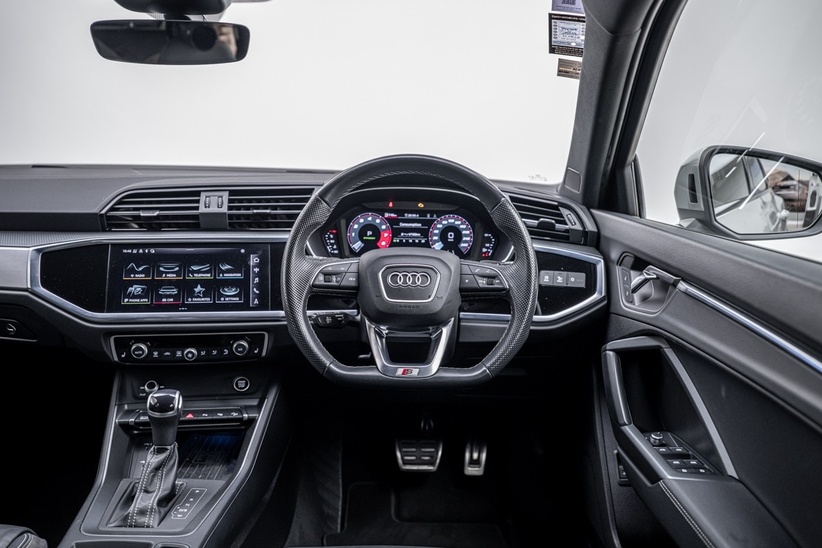 Audi Q3 45 TFSI Q SPORTBACK S TRONIC 180KW