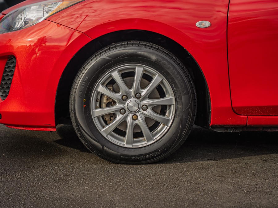 2012 Mazda Axela 6