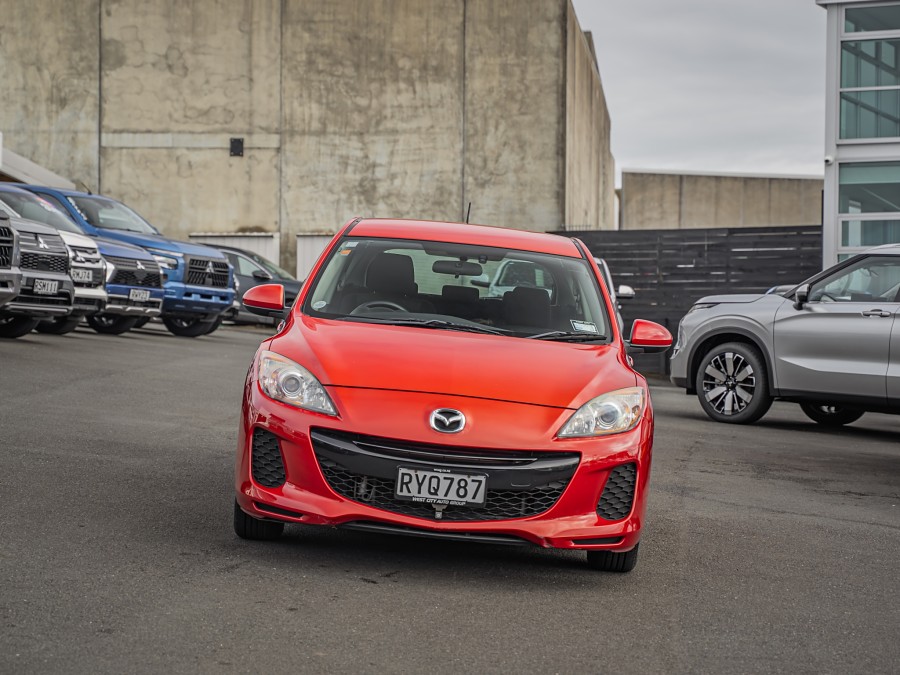 2012 Mazda Axela 3