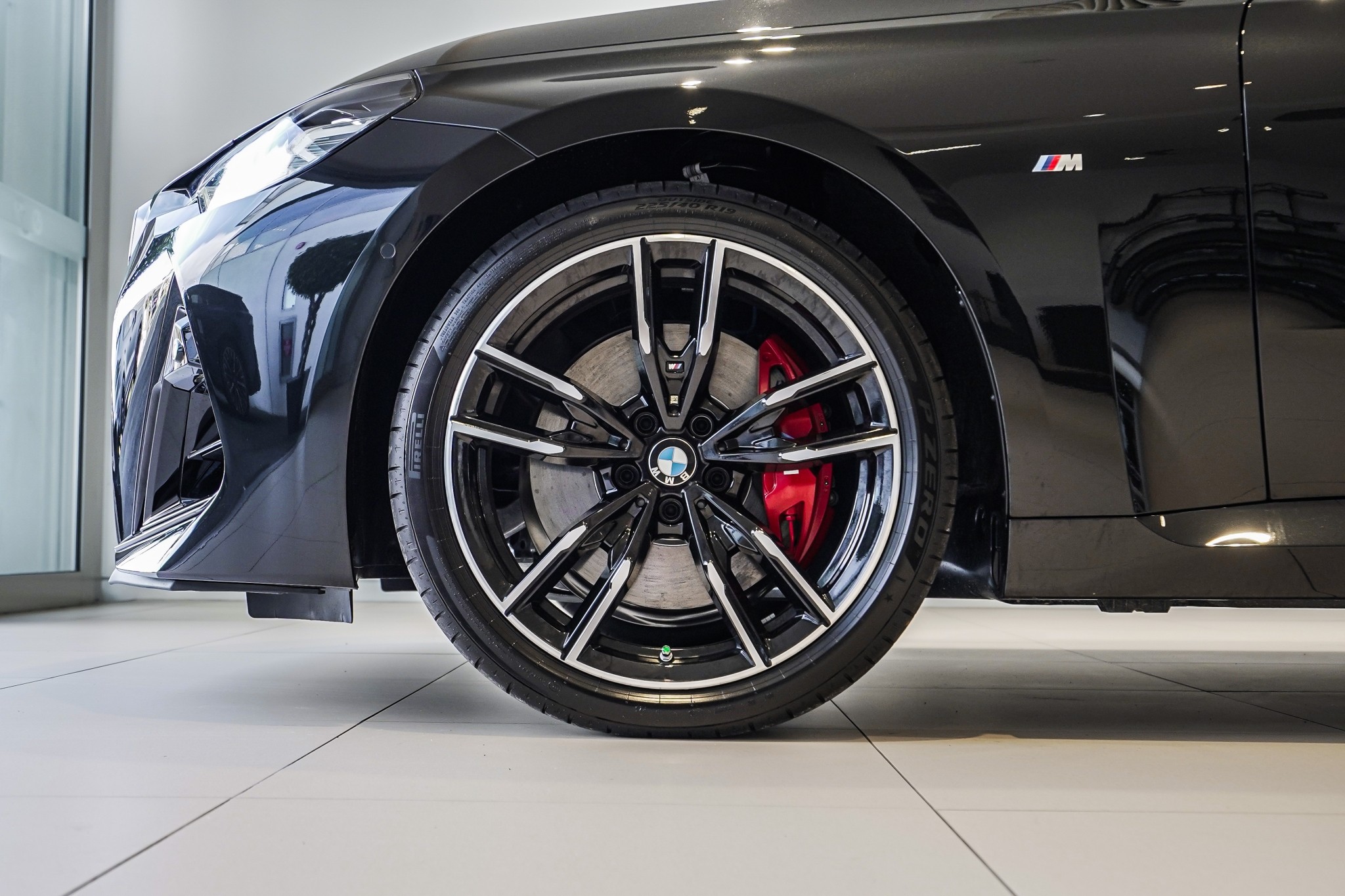 BMW M240i xDrive Coupe