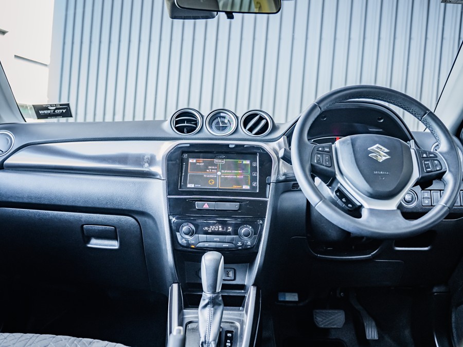 2020 Suzuki Vitara 14