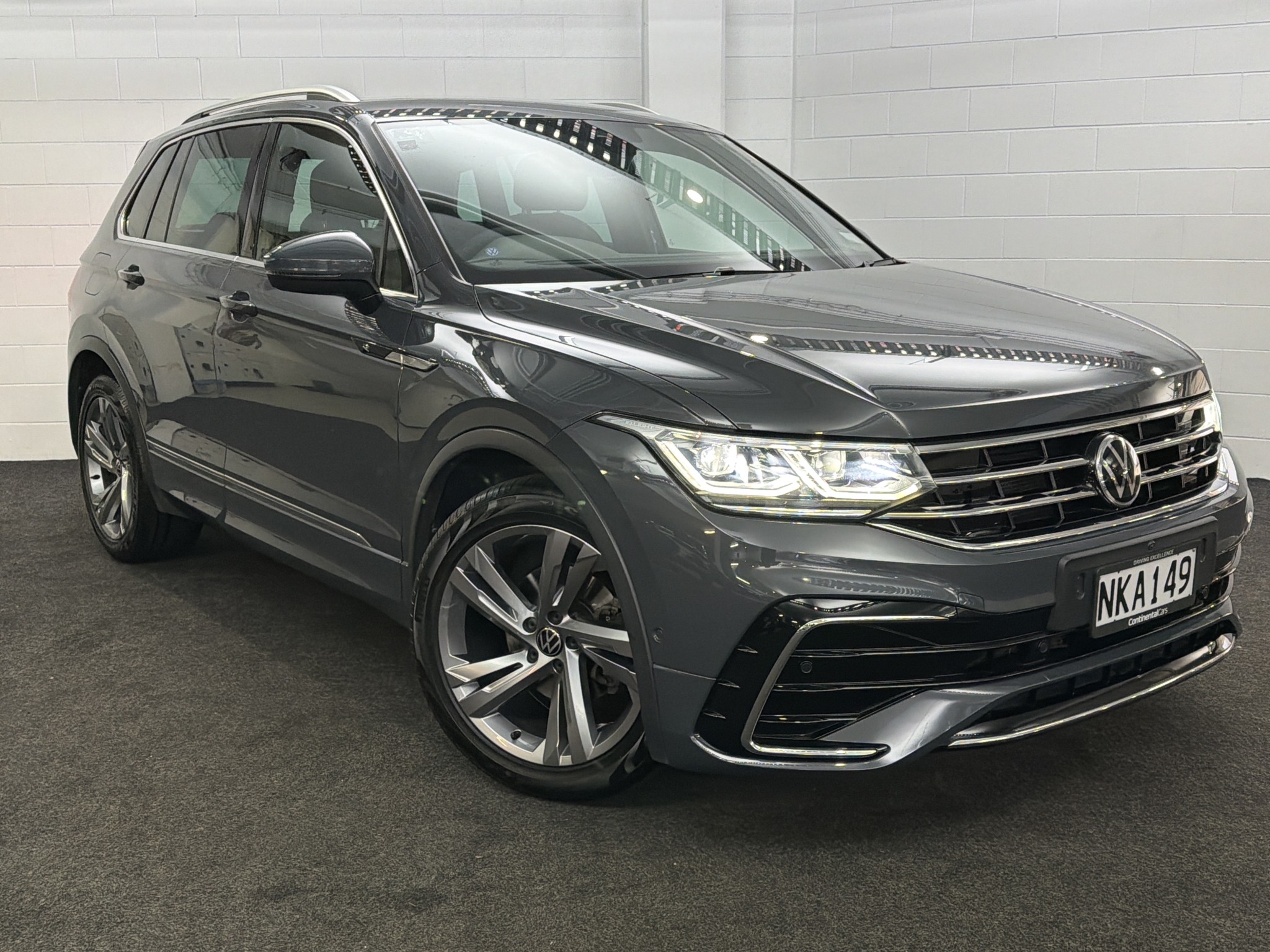 Volkswagen Tiguan TSI R-LINE 2WD 1.4PT