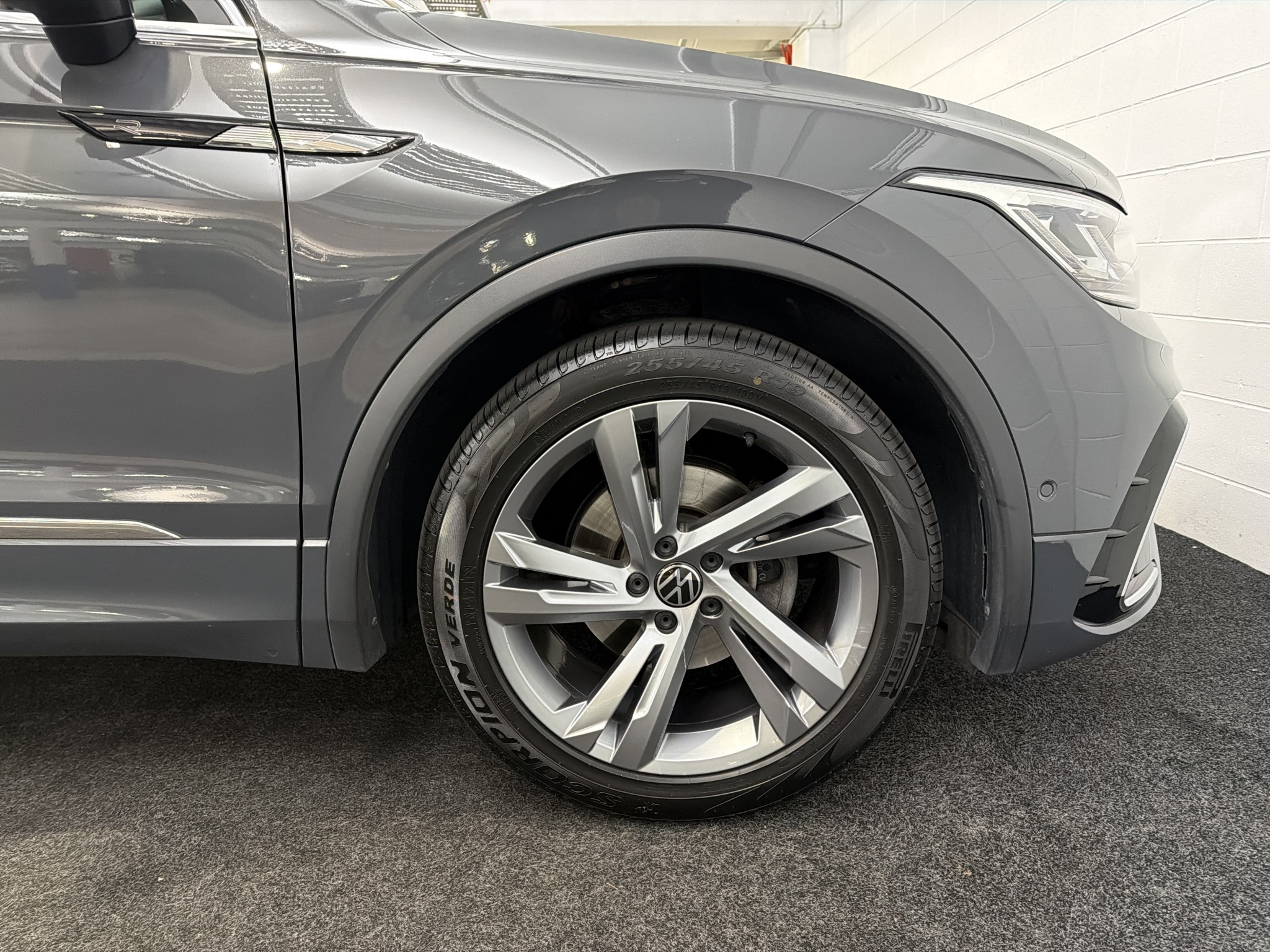 Volkswagen Tiguan TSI R-LINE 2WD 1.4PT