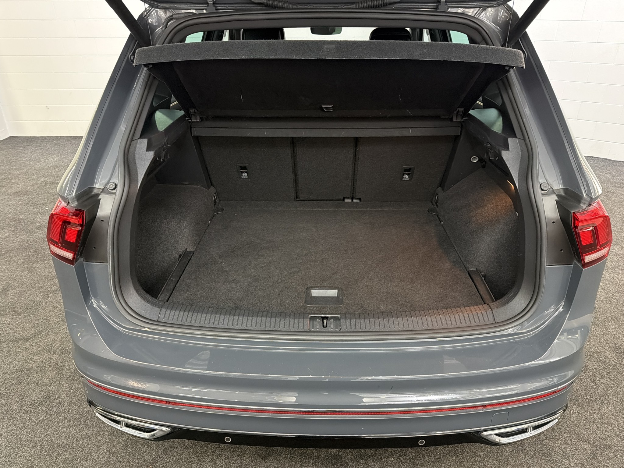 Volkswagen Tiguan TSI R-LINE 2WD 1.4PT