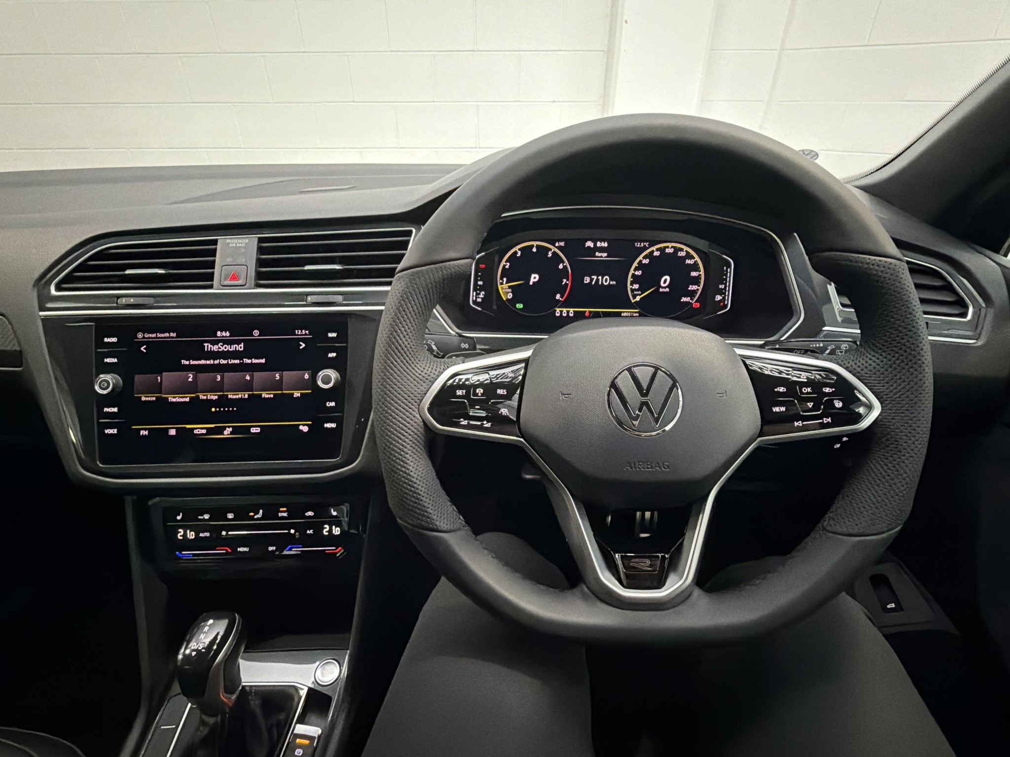Volkswagen Tiguan TSI R-LINE 2WD 1.4PT
