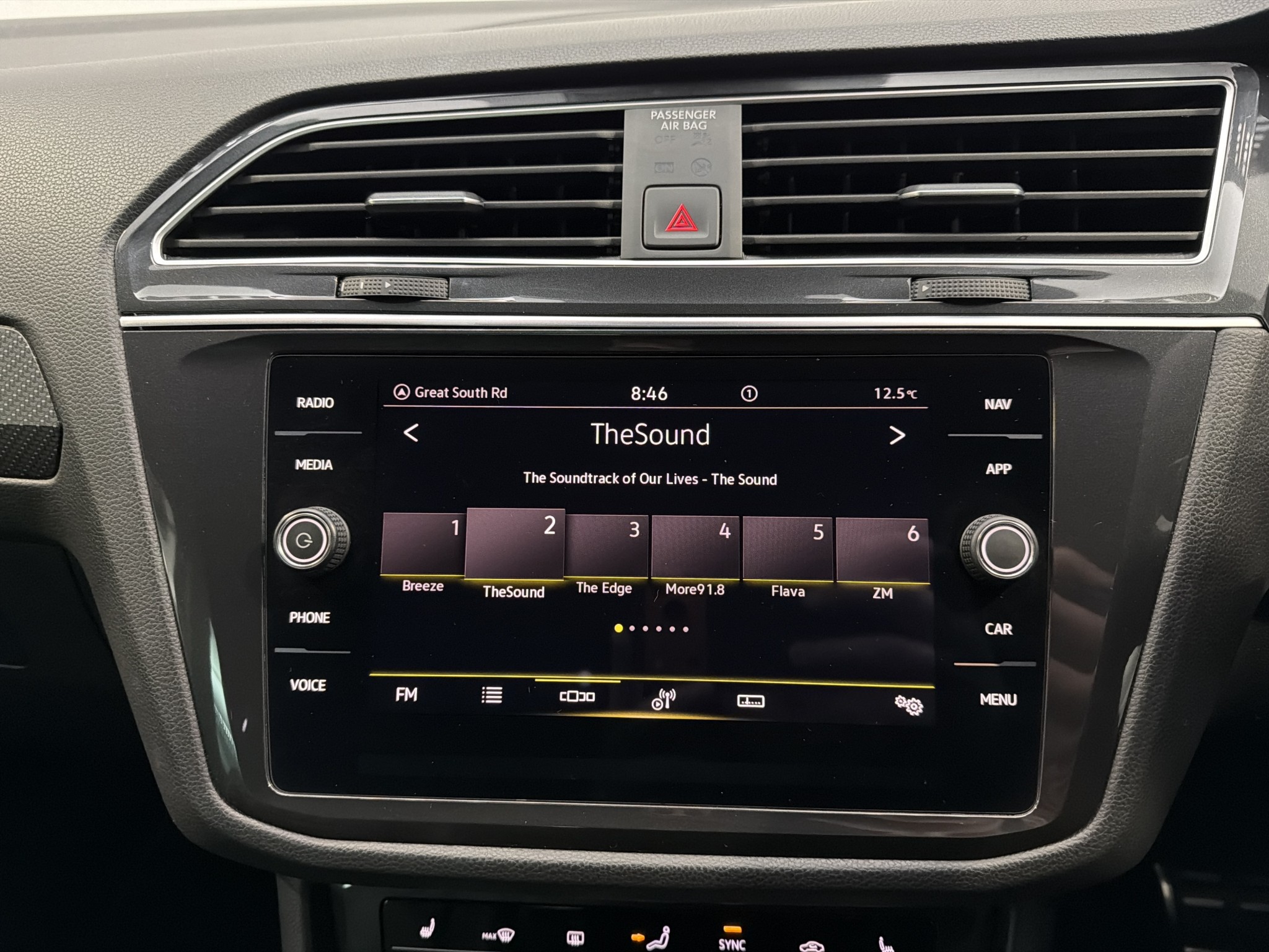 Volkswagen Tiguan TSI R-LINE 2WD 1.4PT