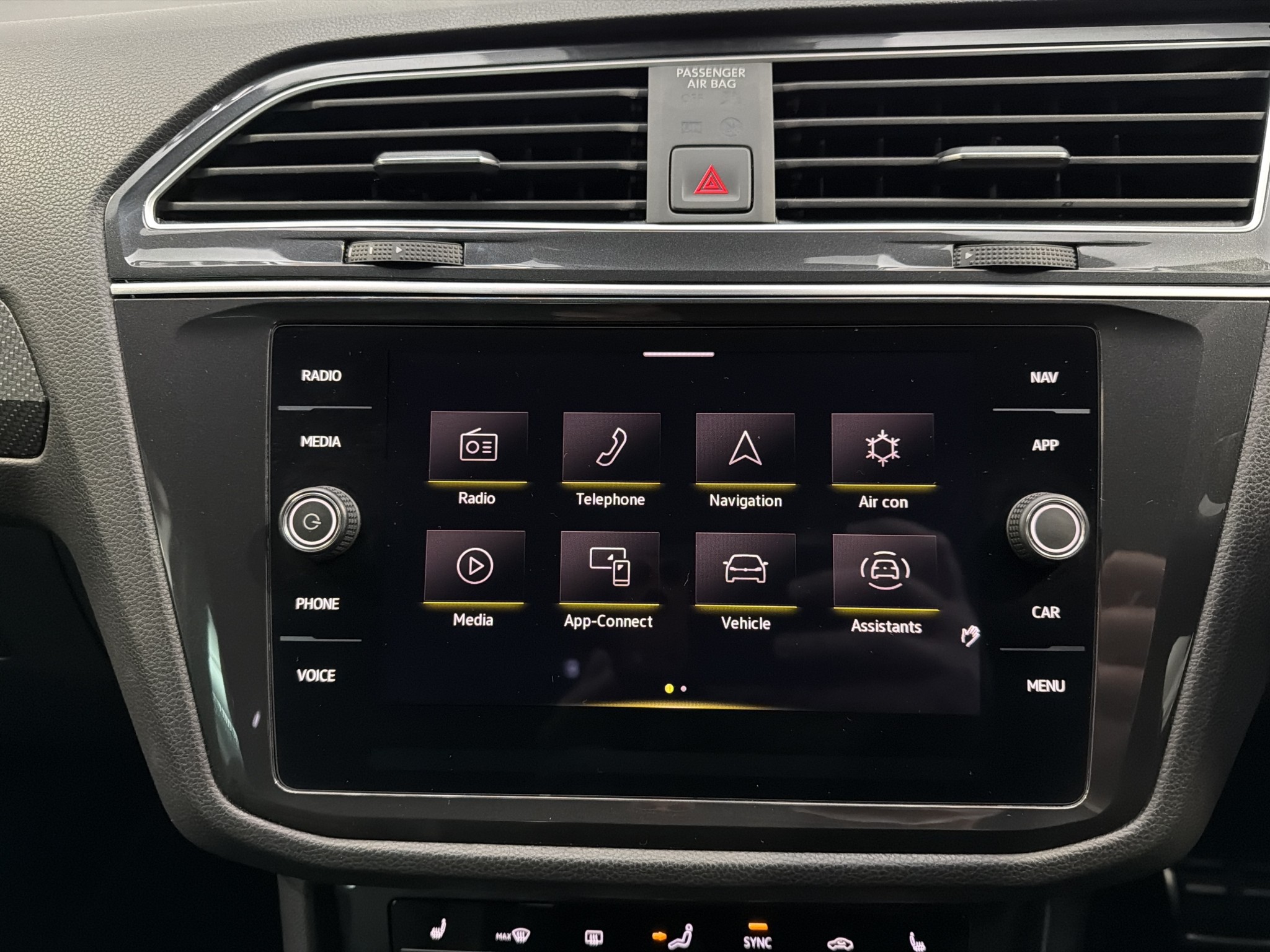 Volkswagen Tiguan TSI R-LINE 2WD 1.4PT