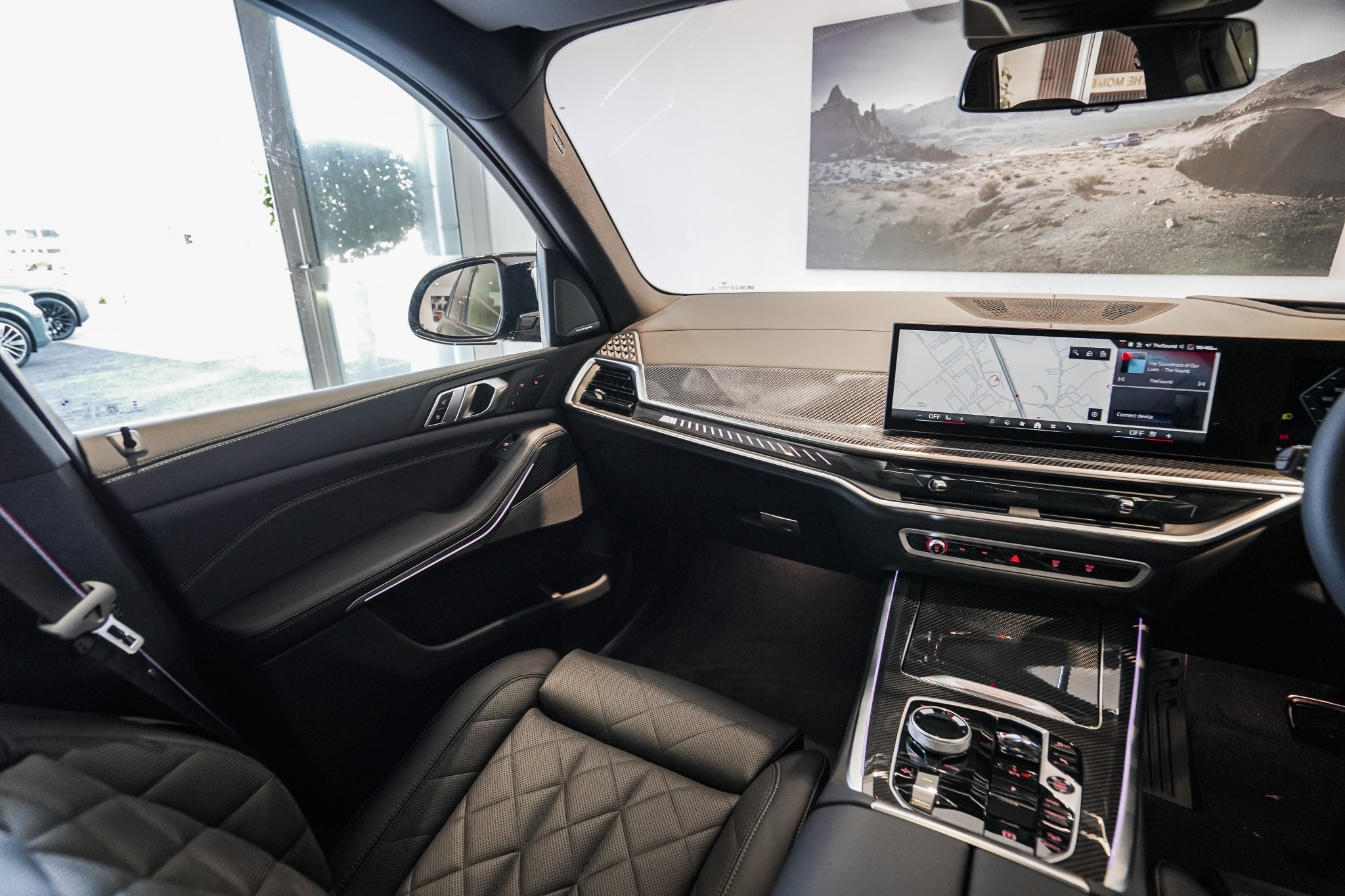 BMW X5 M60i