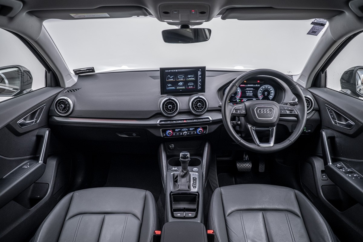 Audi Q2 35 TFSI S TRONIC 110 KW
