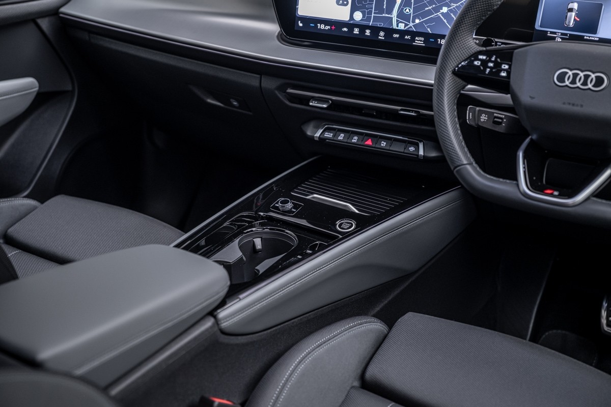 Audi Q3 SUV TFSI 110 KW